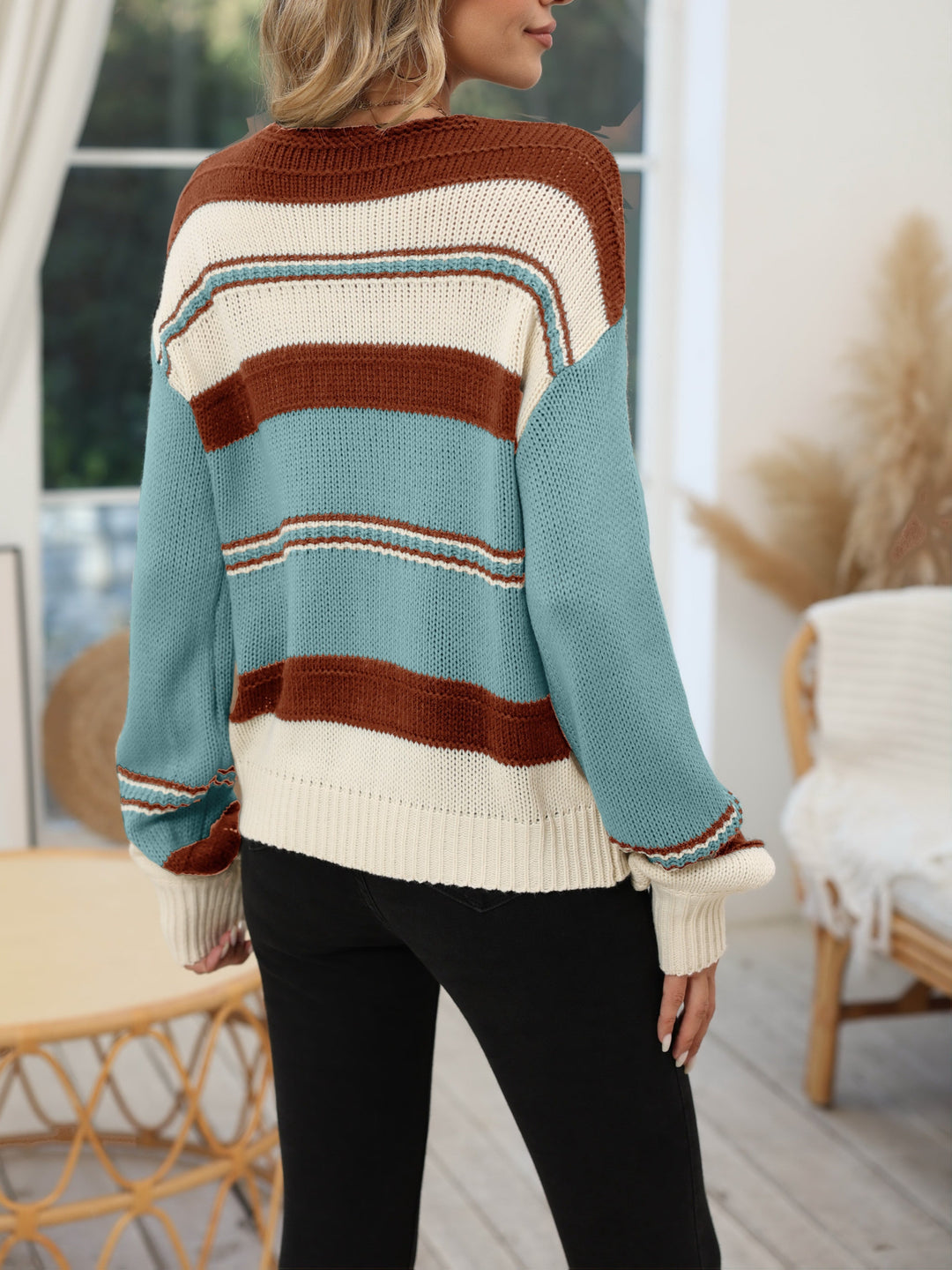 Rosemary | Color-Block V-Neck Sweater