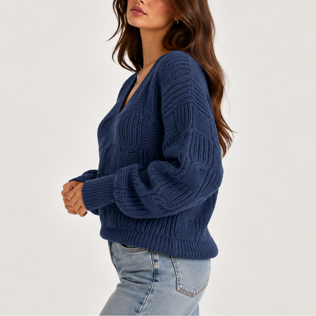 Women’s Oversized Cable Knit V-Neck Sweater – Textured Sweater