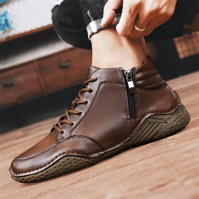 Men's Rugged Leather Boots