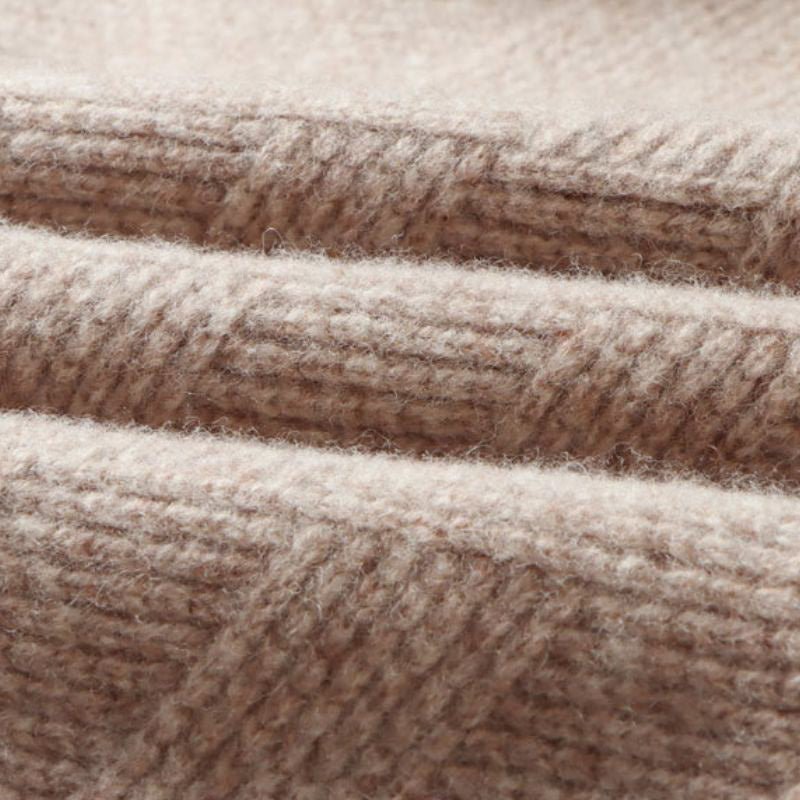 Giovanni Jacquard Premium Sweater