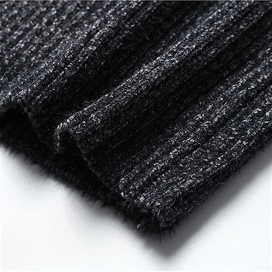 Men's Rolled Collar Sweater