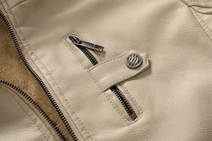 Men's Elegant and Refined Hooded Jacket
