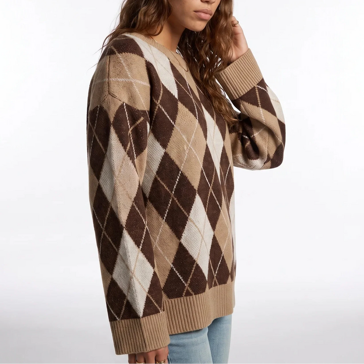 Women’s Diamond Pattern Knit Sweater – Round Neck Long Sleeve Sweater