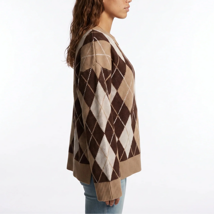 Women’s Diamond Pattern Knit Sweater – Round Neck Long Sleeve Sweater