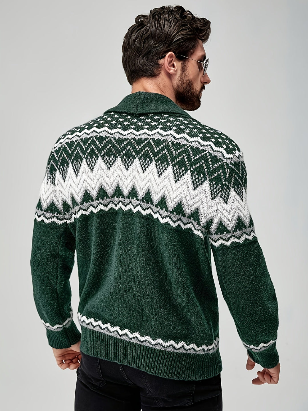 Men's Geometric Pattern Cardigan Sweater